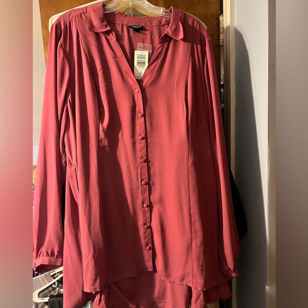 Mauve/rose fit and flare blouse